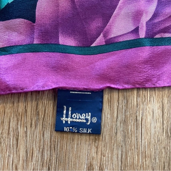 Vtg Honey 100% Silk Square Scarf Purple Green Floral Accesories Head Wrap 31 - Picture 3 of 6